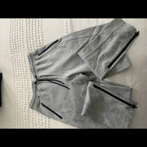 Men’s gray new with tags joggers